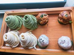 手剁猪肉丸-享月汤皇·海鲜小火锅·聚会(曲江创意谷店)