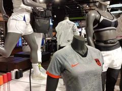 -NIKE武汉品牌体验店