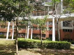 -广东外语外贸大学(白云山校区)