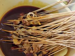 冷锅串串-拈签一笑黄牛肉辣卤串串