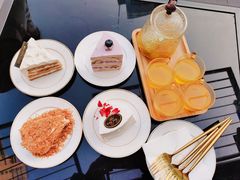 玫瑰荔枝戚风芝士-PETIT PARIS 小巴黎(花园道店)
