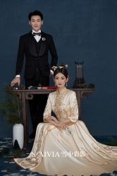 -雪中彩影婚纱摄影·微光艺术中心