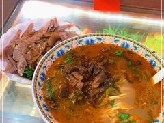 -金杨拉面王小吃面馆·牛三宝面·红烧牛肉粉