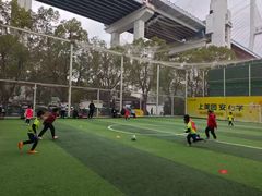 -飞梦少儿足球培训(塘桥校区)