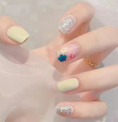 -悦指间美甲美睫