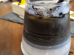 -ZING COFFEE 镜咖啡