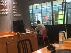 -肥肥虾庄·金牌油焖大虾(杨园滨江时代walk店)