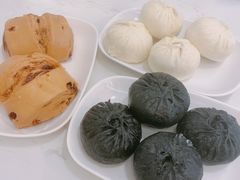 七品酱肉包-李与白包子铺(桐梓林店)