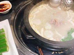 -大匠工房古船木艺术餐厅·猪肚鸡专门店(长白仙岛店)