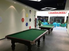 -津力跃游泳健身