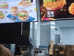 -麦当劳(火车北站餐厅)