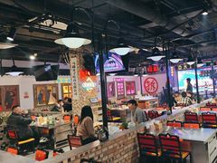 -马路牙子烧烤音乐酒馆(望京店)