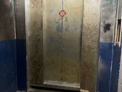 -荒岛实景沉浸密室(江汉路1店)
