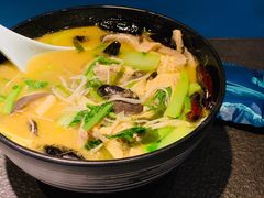 -马路边上·小海鲜烧烤(八一路店)