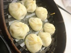 蟹粉小笼-万寿斋(山阴路店)