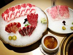 -余欢领鲜火锅(新街口店)