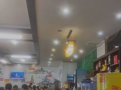 大堂-盐井记·自贡美蛙鲜锅兔(中和店)