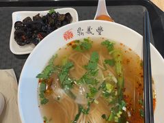 -鼎义丰功夫面(星光大道店)