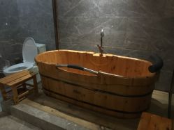 -苑苑vbeauty科技美容SPA