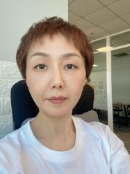 -TOP HAIR SALON