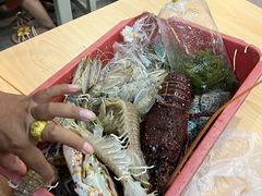 -拉威海鲜市场