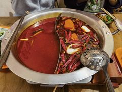 -黔哆哆地摊酸汤火锅(清湖店)