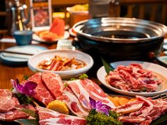 -明洞阿姨·韩式酱蟹烤肉·创意料理(三元桥店)