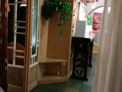 门面-渝信川菜 · 川味家常菜(长安店)