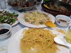 -宾朋海鲜特色美食餐厅·纯手工鲅鱼水饺(兴海路店)