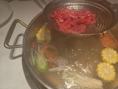 -犇鼎牛潮汕牛肉火锅(新辰里学清路店)