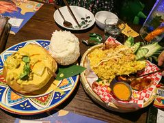 菠萝鲜虾炒饭-泰妃殿(武汉首店)