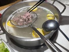 -浪里寻·臻牛养生牛肉火锅(方圆荟店)