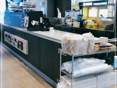 自助取餐区-luckincoffee瑞幸咖啡(香港名店街店)