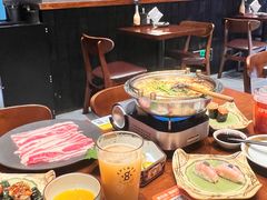 -8PINTS八品脱·日料·烧鸟·精酿小酒馆(莘庄店)