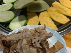 -唯成•韩国炭火烤肉 유성고기