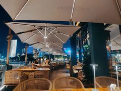 露天位-MONICH牛排融合餐厅(和义大道购物中心店)