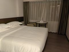 -府上酒店(广州火车站越秀公园地铁站店)