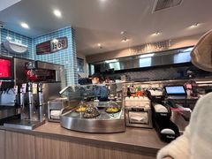 大堂-The Habit Burger Grill 哈比特汉堡(世博店)