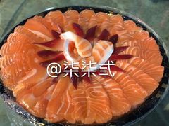 -亚龙湾8号(丁村万人海鲜广场店)
