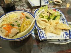 马蹄锅贴-长人馄饨铺(解放街店)