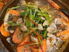 -龙悦湾酒家·八阵鱼生·渔人码头店