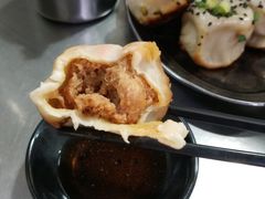 生煎包-老上海食惠裡小籠包生煎包