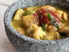 -瑰丽酒店·海吧·天际下午茶·现场DJ·天台酒吧