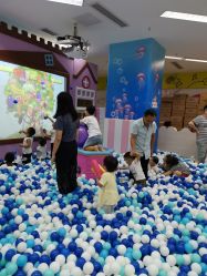 -孩子王童乐园(成都吾悦广场店)