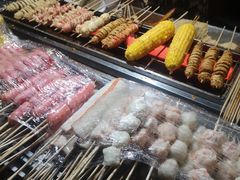 -小魏哥果仁烤面筋