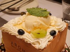 -洛缦音乐餐厅(工业展览馆万象城店)