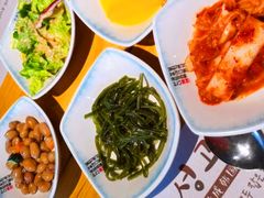 -唯成•韩国炭火烤肉 유성고기