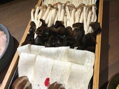 -快乐小羊·内蒙牛羊肉火锅(流花中心店)