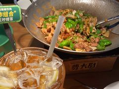 -费大厨辣椒炒肉(万家丽一店)