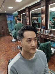 -贝勒爷专业男发